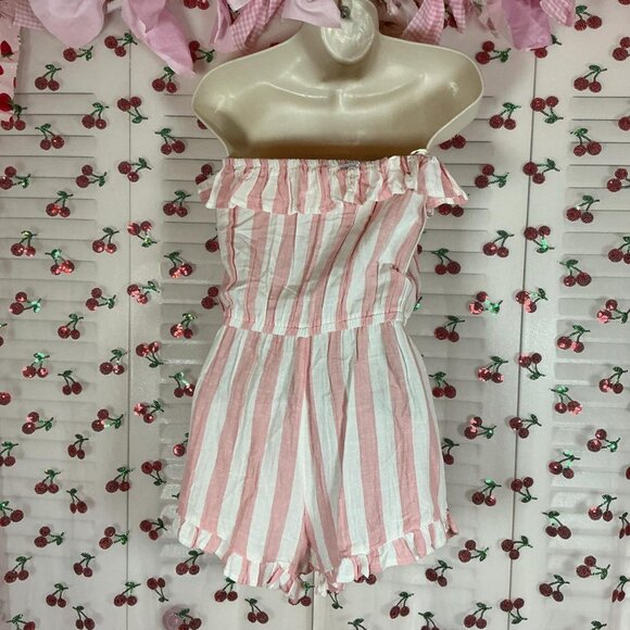 Sold - Picture 3 of 5